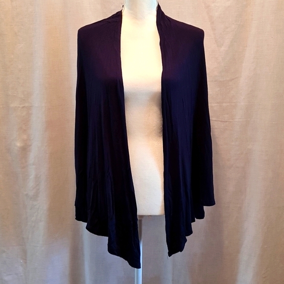 FREE TO LIVE dark blue cardian, prob L, GUC, comfortable, long sleeve, versatile - Picture 1 of 4